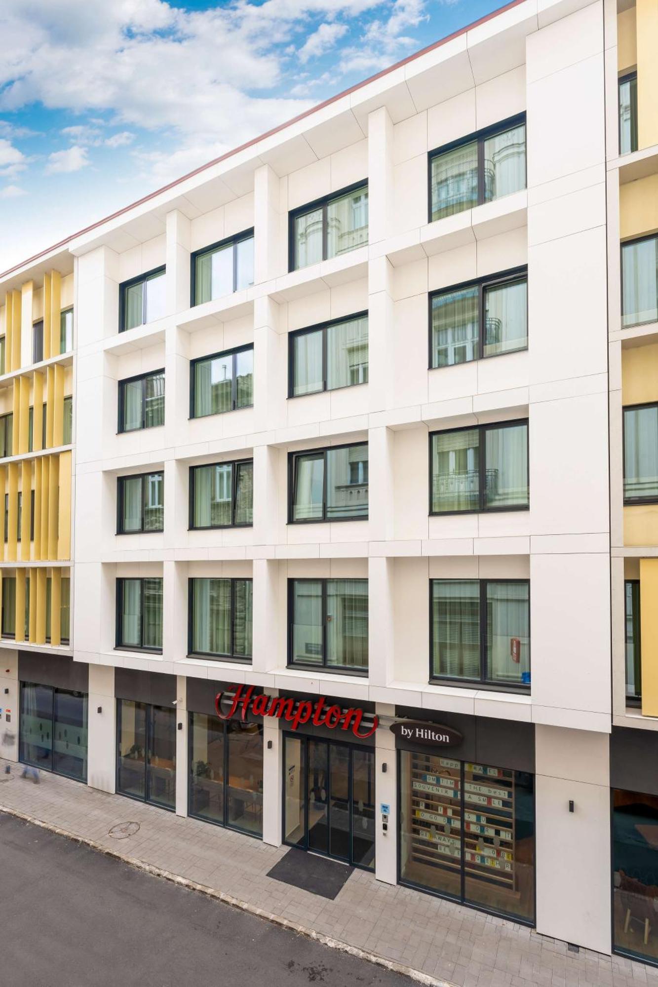 Hampton By Hilton Budapest City Centre Luaran gambar